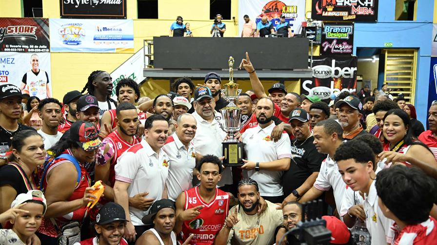 San Sebastián logra su corona 18 en el Baloncesto Superior de Moca San Sebastián logra su corona 18 en el Baloncesto Superior de Moca