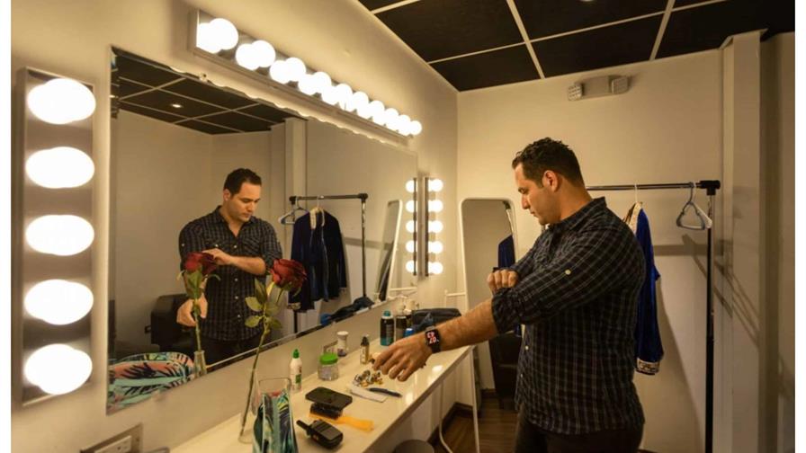 Raeldo L&oacute;pez anuncia el cierre de Chao Caf&eacute; Teatro