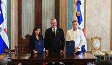 Abinader y gobernadora Kathy Hochul firman acuerdo para fortalecer cooperación entre RD y NY