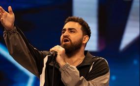 Junior Alcántara conquista Dominicanas Got Talent con interpretación de "Contigo en la distancia"