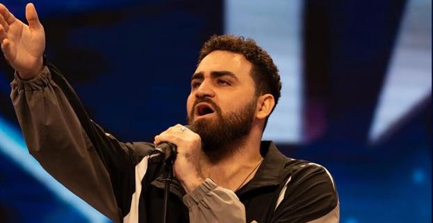 Junior Alcántara conquista Dominicanas Got Talent con interpretación de "Contigo en la distancia"