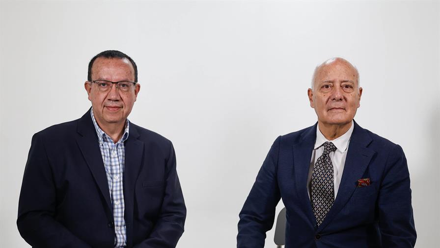 Juan Manuel de Faramiñán y Gabriel Paredes Chávez, filosofía y ética en la era digital Juan Manuel de Faramiñán y Gabriel Paredes Chávez, filosofía y ética en la era digital
