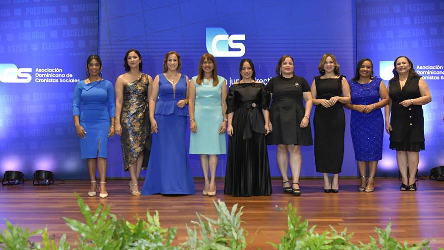 La Asociación Dominicana de Cronistas Sociales juramenta su nueva directiva
