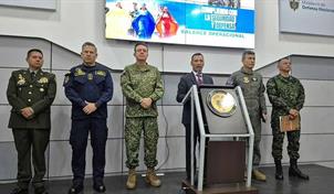 Mayor bombardeo del gobierno Petro deja 19 guerrilleros muertos en Colombia