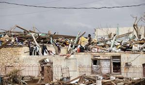 Sube a 45 la cifra de muertos y a 15 los desaparecidos por el huracán Melissa en Jamaica