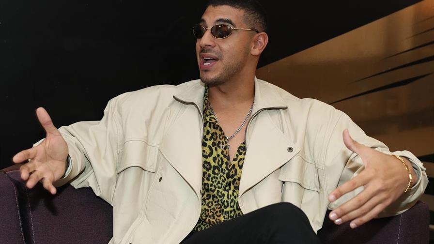 Manuel Medrano celebra diez años en los escenarios en su amado México Manuel Medrano celebra diez años en los escenarios en su amado México