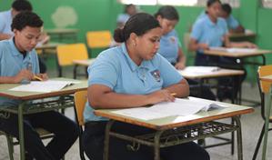 Minerd llama a la tercera convocatoria de las Pruebas Nacionales