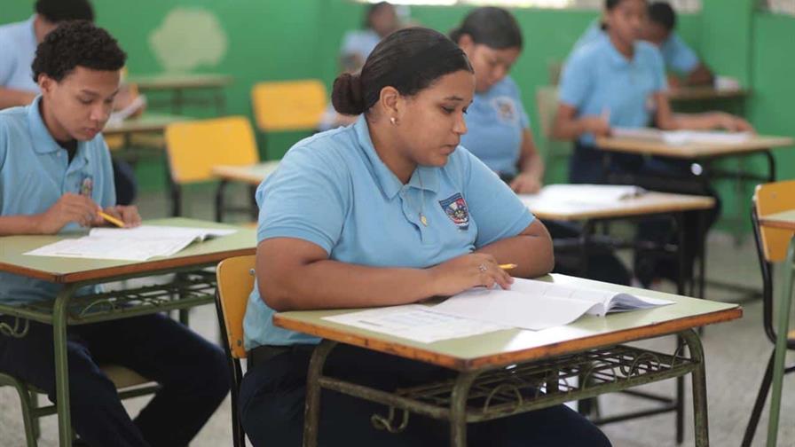 Minerd llama a la tercera convocatoria de las Pruebas Nacionales Minerd llama a la tercera convocatoria de las Pruebas Nacionales