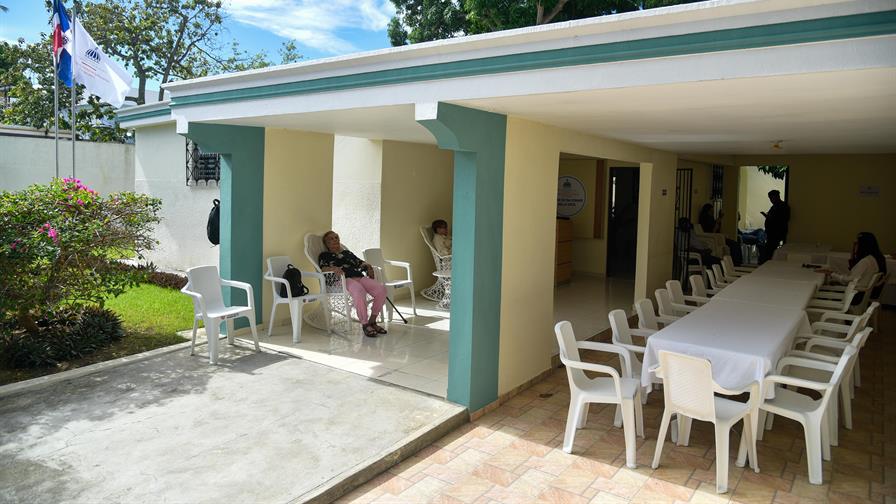 Abren en Santiago nuevo espacio para el cuidado durante el día de adultos mayores Abren en Santiago nuevo espacio para el cuidado durante el día de adultos mayores