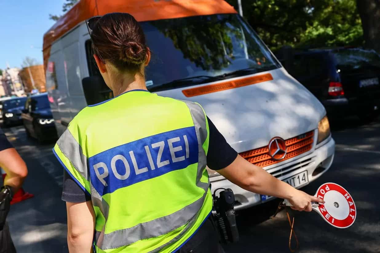 Arrestan a un sexto miembro de una presunta red de Hamás que escondía armas en Alemania Arrestan a un sexto miembro de una presunta red de Hamás que escondía armas en Alemania