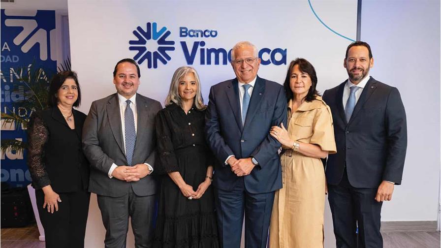Banco Vimenca inaugura una sucursal en Ágora Santiago Center