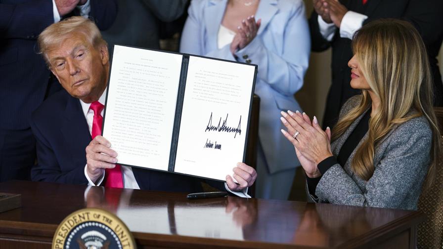 Melania Trump presenta iniciativa para apoyar a jóvenes criados en hogares de acogida Melania Trump presenta iniciativa para apoyar a jóvenes criados en hogares de acogida