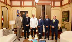 Misión de la DEA visita a Abinader y lo felicita por su apoyo en lucha contra el narcotráfico