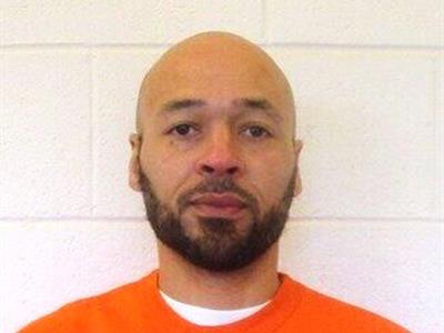 Gobernador de Oklahoma conmuta pena de muerte a preso