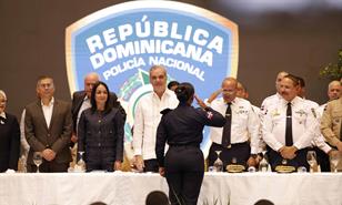"Ustedes son la semilla de la reforma": Policía Nacional gradúa 2,421 nuevos agentes