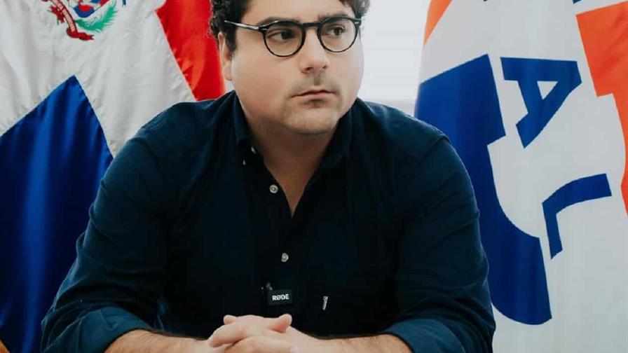 RD Vial instala alumbrado solar en principales autopistas para mejorar la seguridad vial RD Vial instala alumbrado solar en principales autopistas para mejorar la seguridad vial