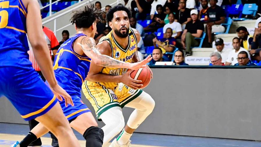 San Carlos toma la delantera en la Serie Final de TBS Distrito San Carlos toma la delantera en la Serie Final de TBS Distrito