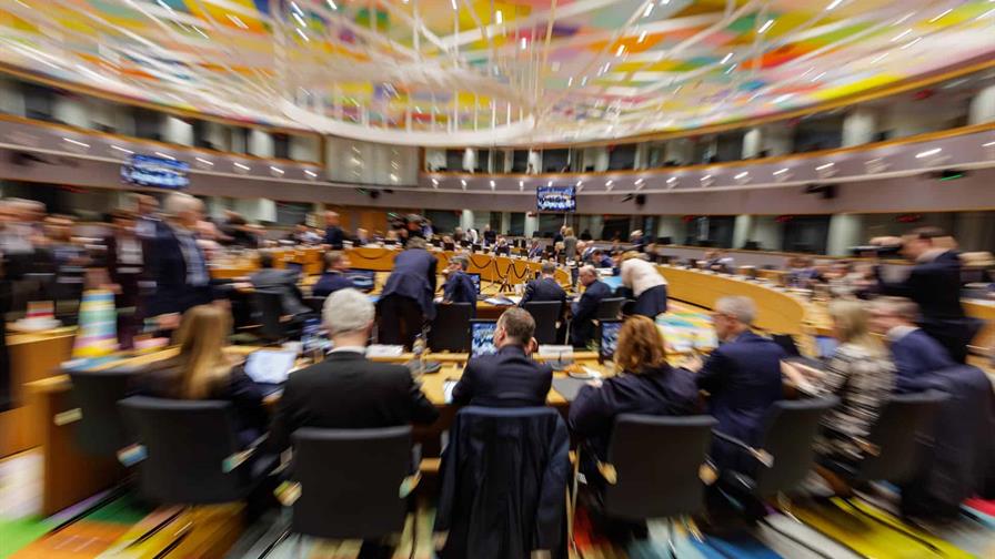 La UE defiende el uso de activos rusos para apoyar a Ucrania pese a las reticencias belgas