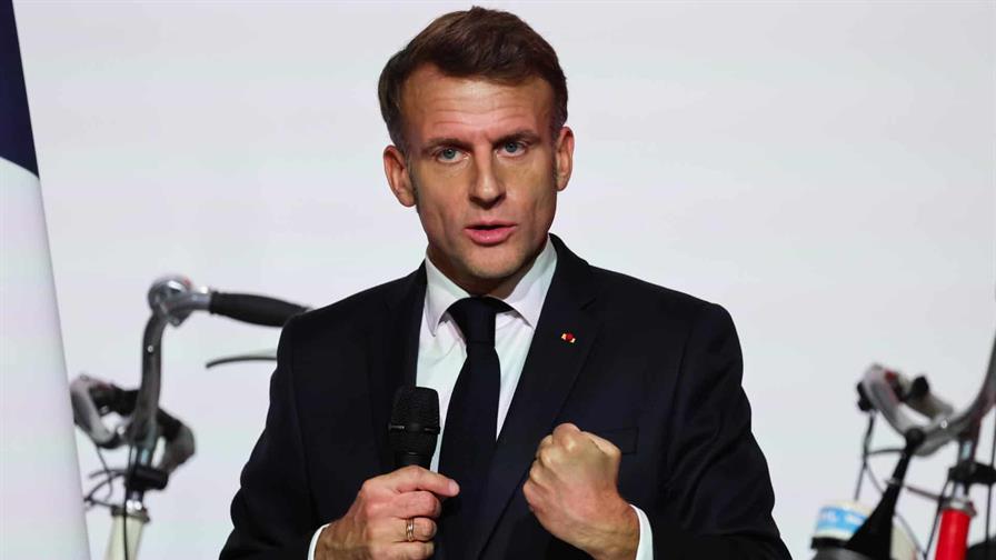 Macron recibe a Metsola en París antes de su encuentro el lunes con Zelenski Macron recibe a Metsola en París antes de su encuentro el lunes con Zelenski