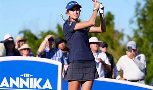 Nieta de Donald Trump inicia su torneo debut en el golf profesional en último lugar