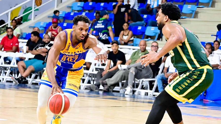 Mauricio somete a San Carlos y empata la serie a una victoria Mauricio somete a San Carlos y empata la serie a una victoria