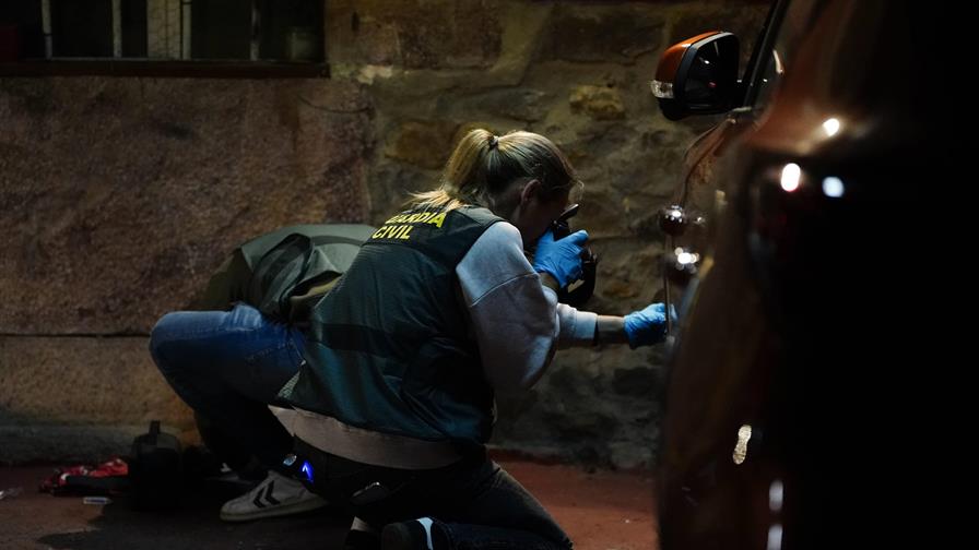 Una chica de 17 años mata de una puñalada a su cuñada, de 20, en España Una chica de 17 años mata de una puñalada a su cuñada, de 20, en España