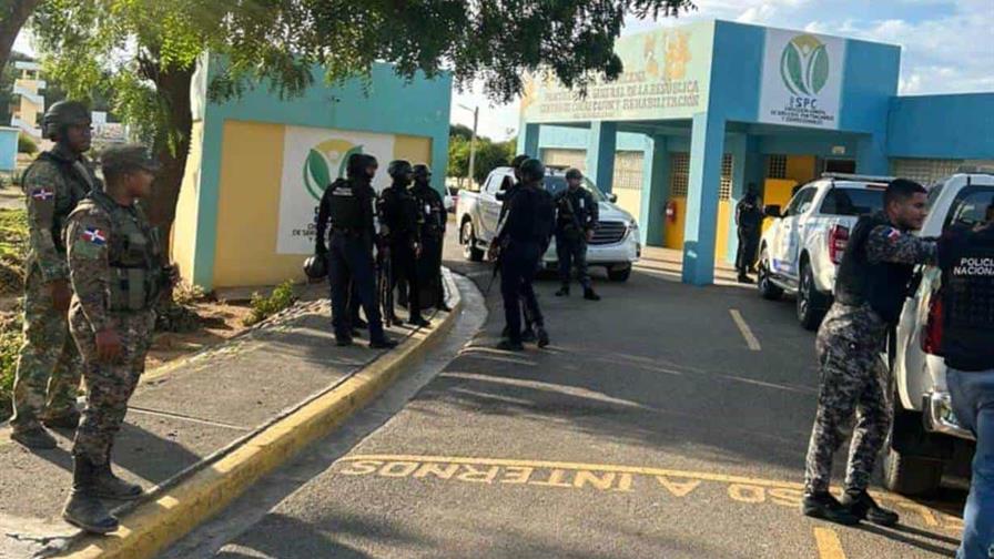 Muere interno en el CCR de Mao; horas antes ocurrió un incidente que dejó dos heridos Muere interno en el CCR de Mao; horas antes ocurrió un incidente que dejó dos heridos