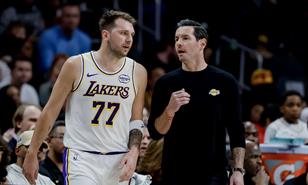 JJ Redick, coach de los Lakers, se&ntilde;ala que los &aacute;rbitros tuvieron que ver en rev&eacute;s ante Detroit