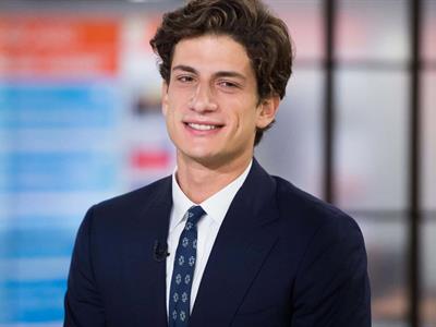 La dinastía Kennedy continúa