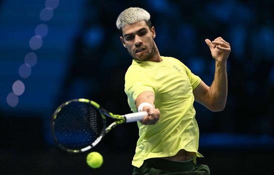 Carlos Alcaraz se impone al talento brasile&ntilde;o Joao Fonseca en un partido de exhibici&oacute;n en Miami