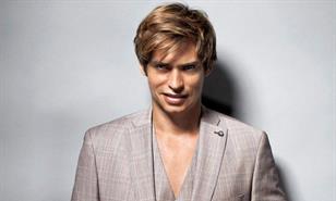 Carlos Baute: "Desde pequeño admiro a Juan Luis Guerra, su música me marcó para siempre"