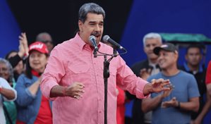 Nicolás Maduro canta Imagine de John Lennon en medio de las tensiones con Estados Unidos