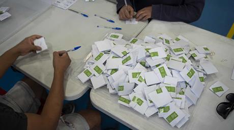 Cierran las urnas e inicia el conteo de votos en las elecciones presidenciales de Chile