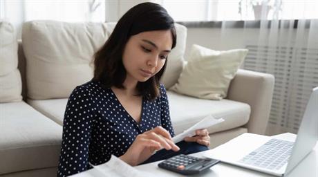 Préstamos estudiantiles, una opción cada vez más demandada por los jóvenes