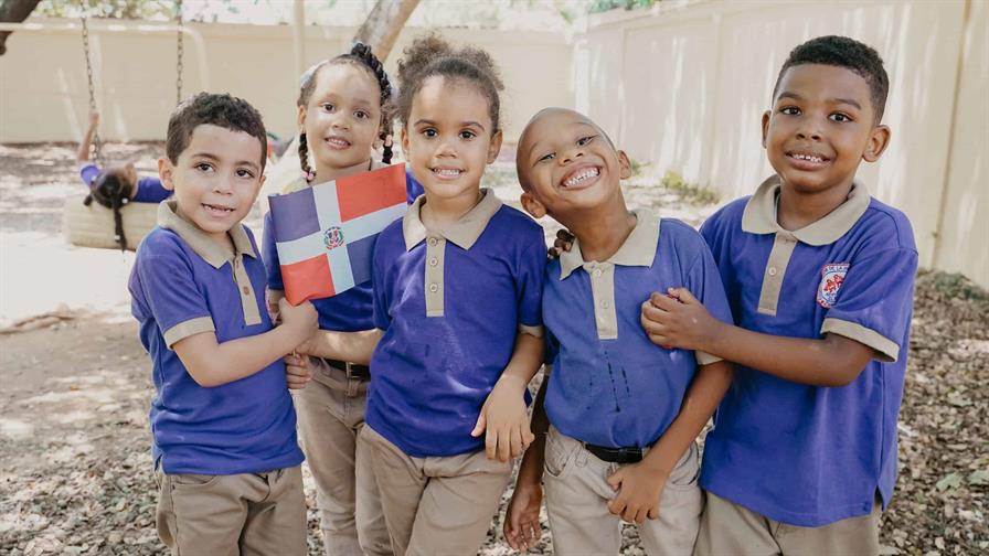 El Minerd felicita a más de dos millones de alumnos en el Día Internacional del Estudiante El Minerd felicita a más de dos millones de alumnos en el Día Internacional del Estudiante