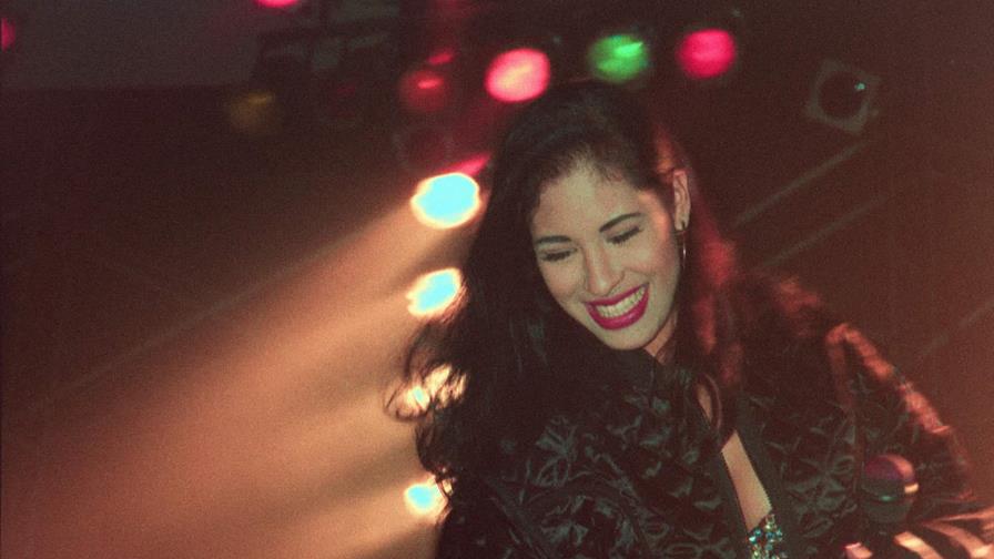 Selena y los dinos, el legado de una reina que propagó el orgullo del tex-mex