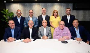 Danilo y presidenciales del PLD se reúnen y crean protocolo de trabajo para competencia interna