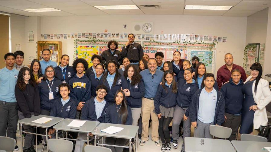 La bitácora del maestro: Crónicas constitucionales desde el aula pública (Clase 11) La bitácora del maestro: Crónicas constitucionales desde el aula pública (Clase 11)