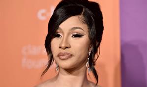 Cardi B dice que se siente en peligro tras un año de acoso y amenazas