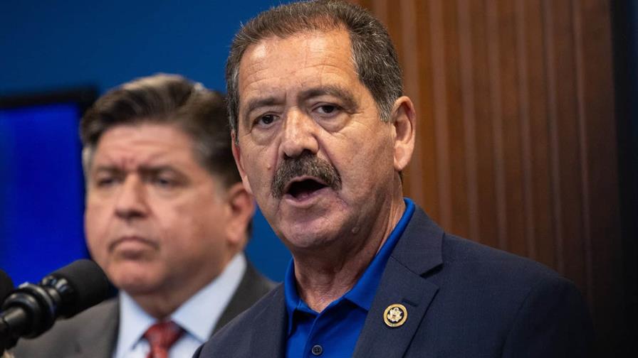 Congreso de EE. UU. da luz verde a debate sobre resolución que reprende a Chuy García por jubilación