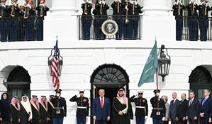 Trump recibe en la Casa Blanca con los máximos honores al príncipe heredero saudí