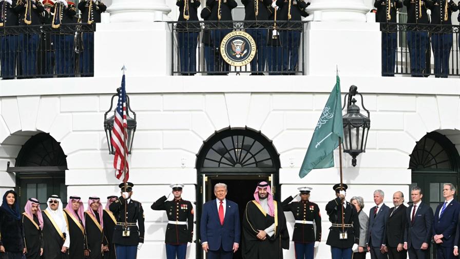 Trump recibe en la Casa Blanca con los máximos honores al príncipe heredero saudí Trump recibe en la Casa Blanca con los máximos honores al príncipe heredero saudí