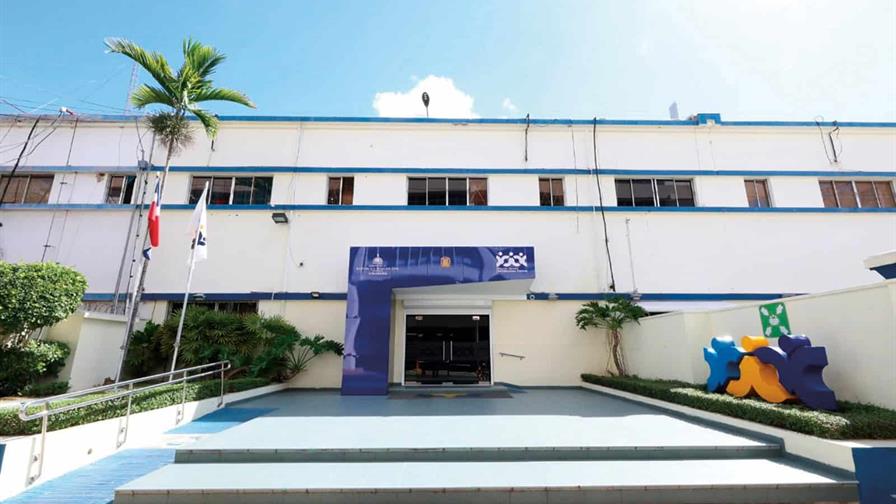 La DGCP invalida licitación de recogida de basura a empresa de Robinson Canó La DGCP invalida licitación de recogida de basura a empresa de Robinson Canó