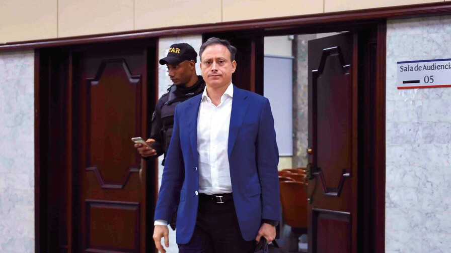 Tribunal rechaza permiso de salida a Jean Alain Rodr&iacute;guez para viaje m&eacute;dico a Espa&ntilde;a