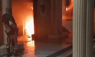 Incendio en área del destacamento en Santiago Rodríguez: un coronel herido y reos trasladados