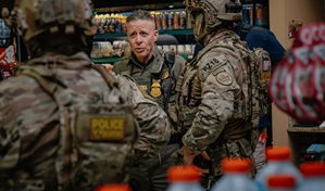 Gregory Bovino, el verdugo que ejecuta las redadas de Trump con tácticas fronterizas