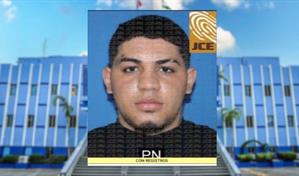 Se entrega presunto cabecilla de banda dedicada a asaltar personas con cadenas de oro en Santiago