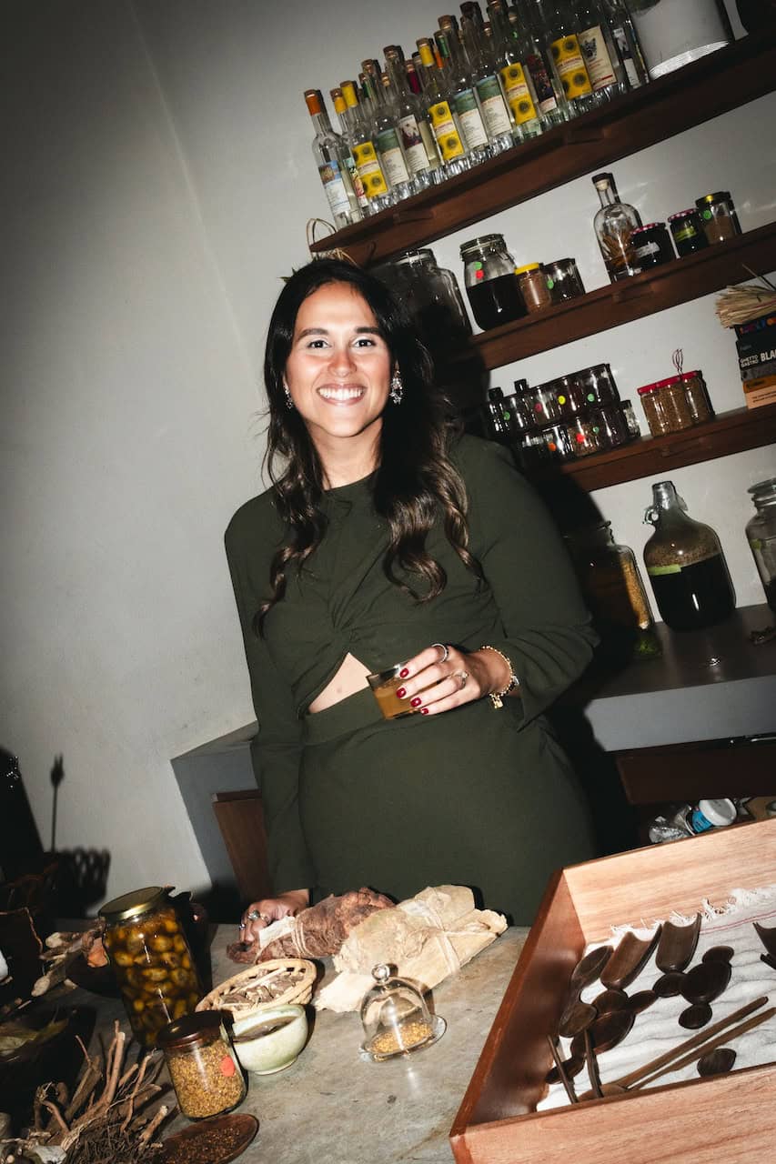 María Teresa González.