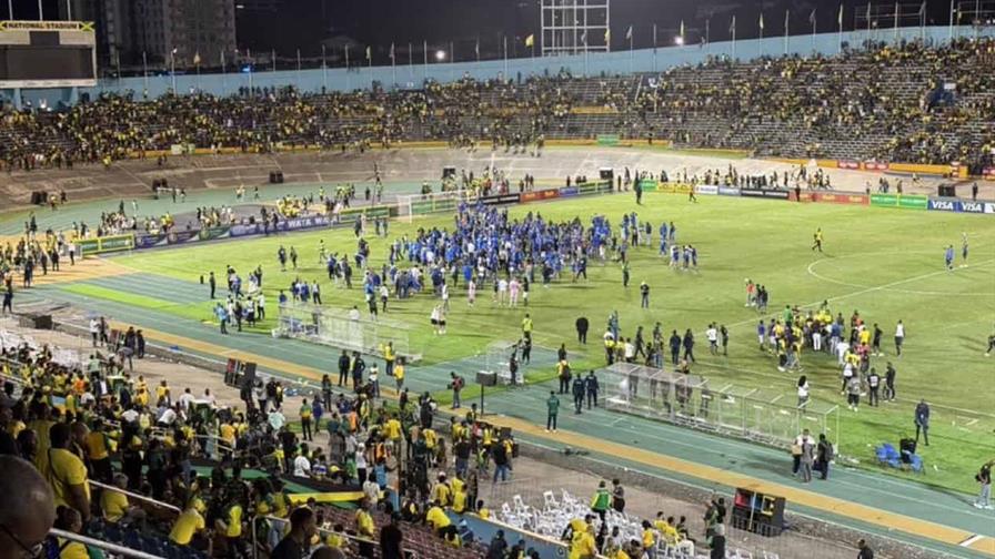 Curazao se convierte en la nación más pequeña en clasificar a un Mundial Curazao se convierte en la nación más pequeña en clasificar a un Mundial