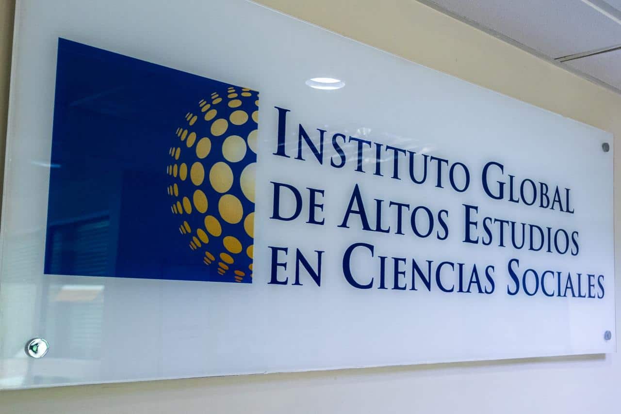 El Iglobal es una universidad que forma parte del complejo educativo de Funglode.